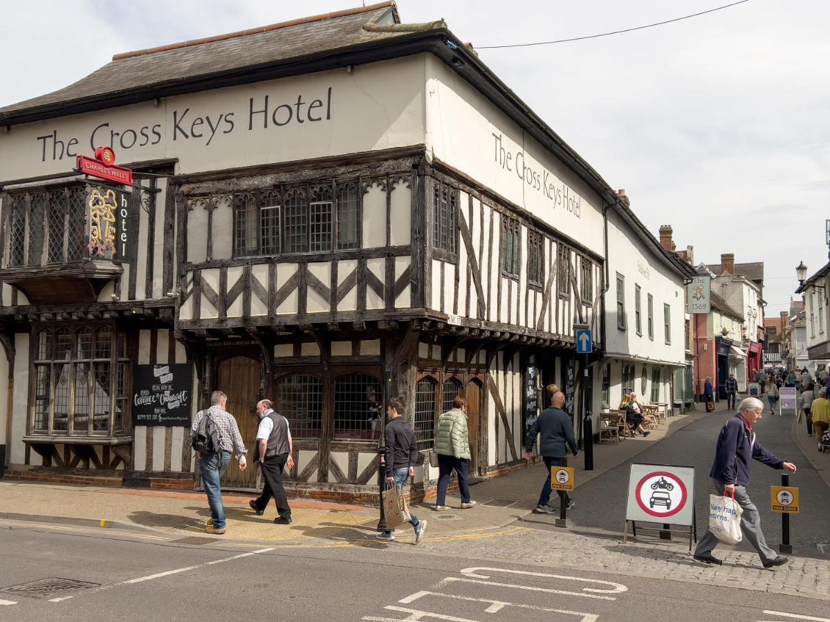 Miller Cottage A Luxury 1550'S Cottage In The Historic Centre Of Saffron Walden Exterior photo